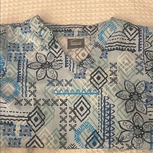 Butter-Soft Women's Short Sleeve Scrup Too - Blue Pattern